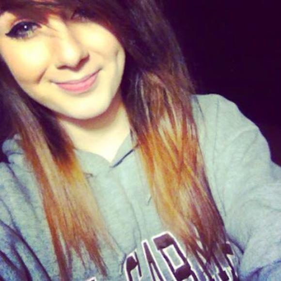 Meet your Posher, Cassidy - Picture 1 of 1